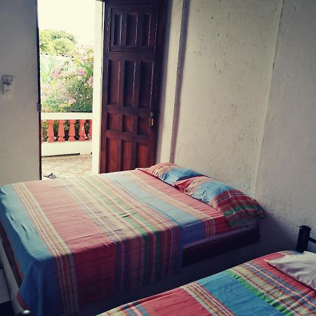 Hostal Maranatha Санта-Марта Екстер'єр фото